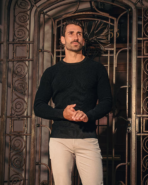 Heavy Knit Crewneck  - Black