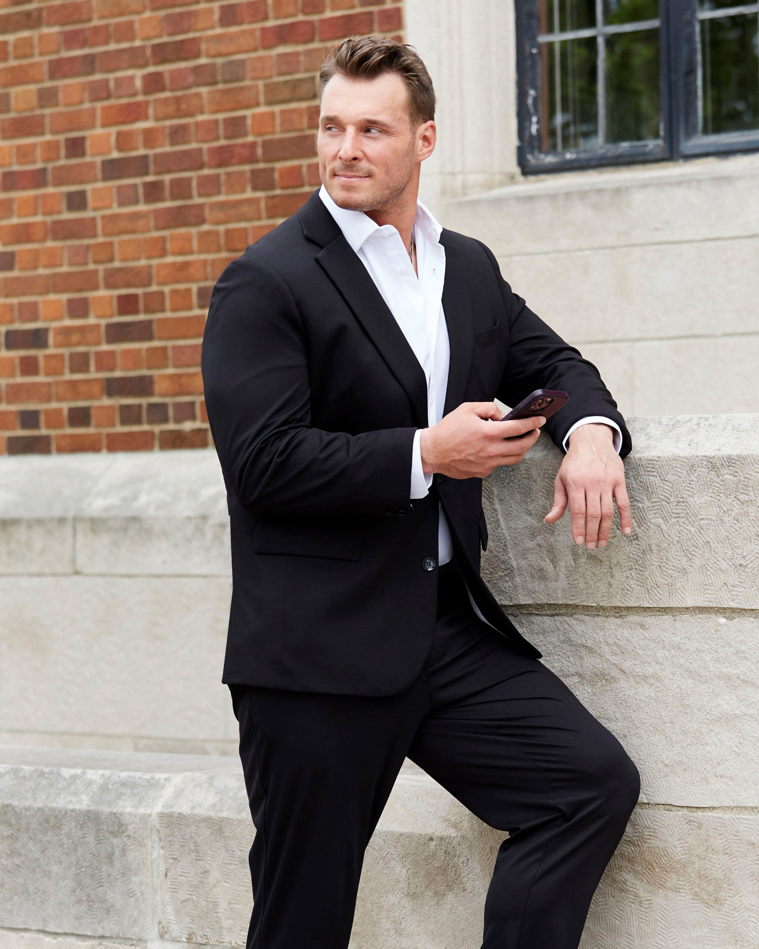 Athletic Fit Stretch Blazer - Black