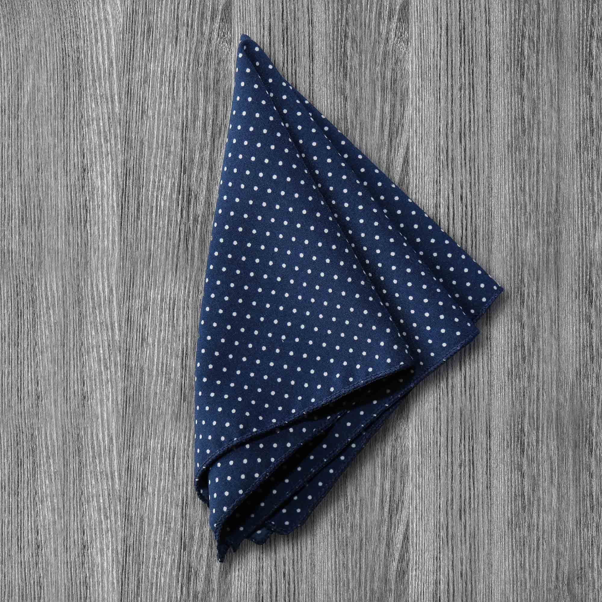 Matching Pocket Squares